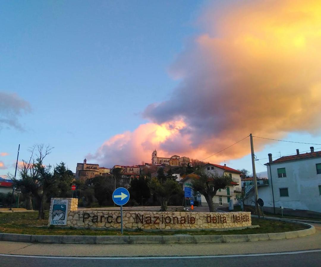 Hotel Panorama San Valentino in Abruzzo Citeriore Экстерьер фото